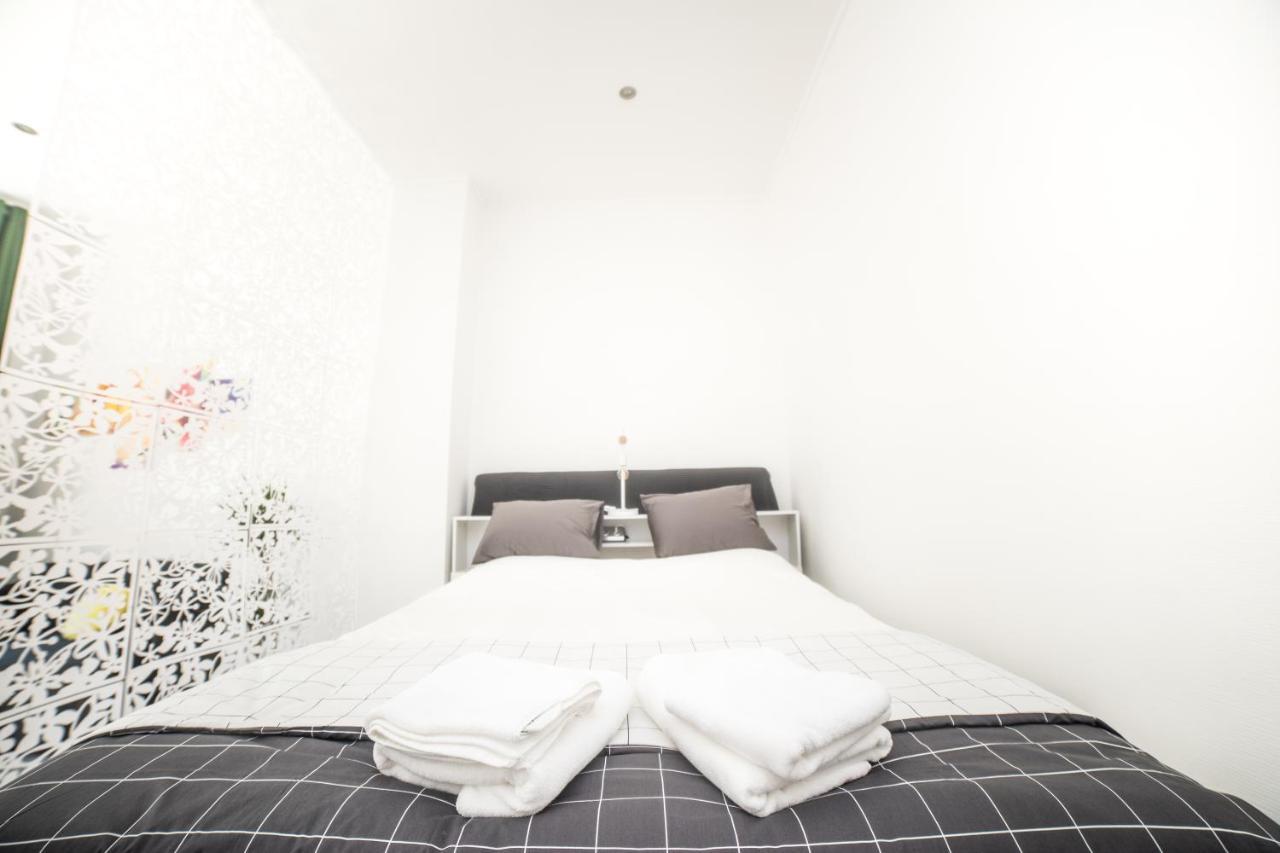City Centre Hidden Gem! Apartment For Up To 3 People Brussel Eksteriør bilde